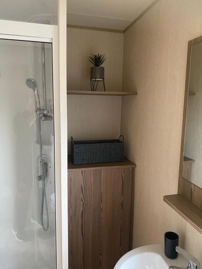 Haggerston Castle 6 Berth Caravan - Lakeside North 23 Cheswick  Exterior photo